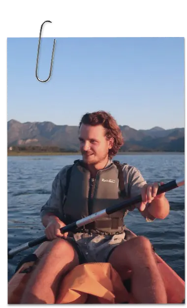 Guide Anton Tougarin — paddling on the Lake Skadar